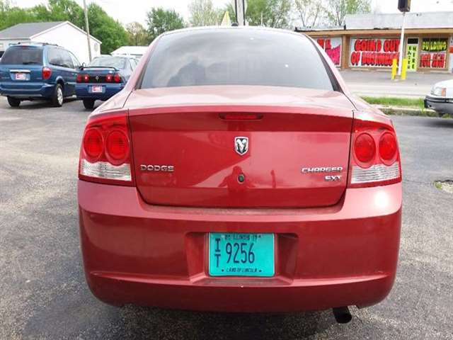 2010 Dodge Charger SXT 4DR Sedan